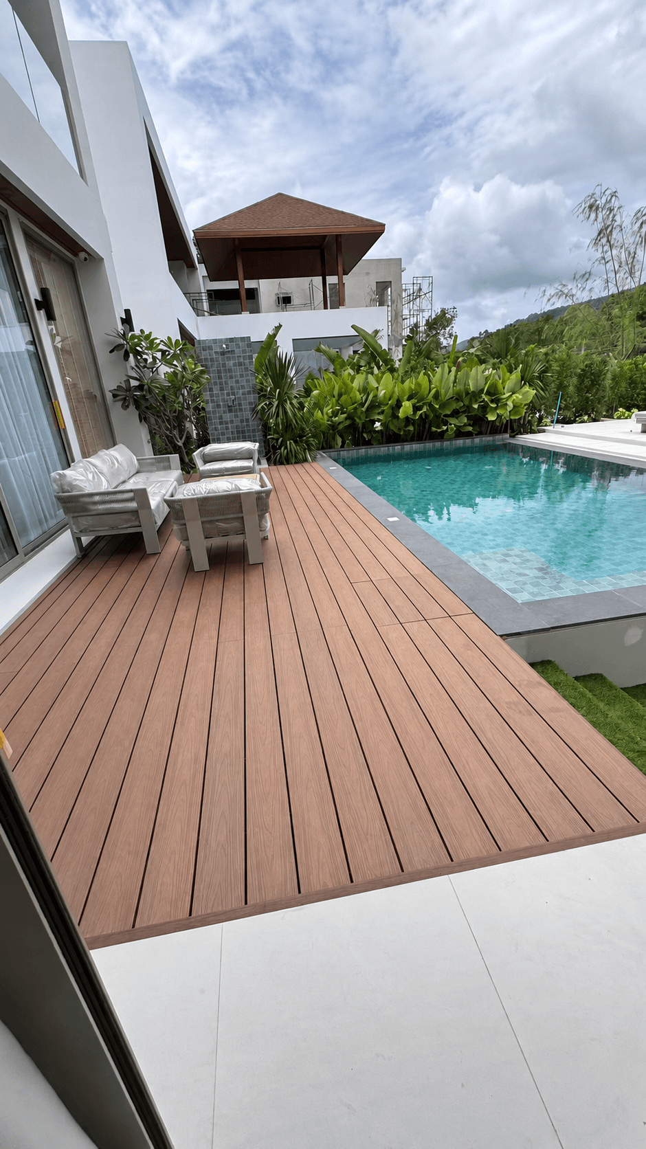 Completed Classique Comfort project, photograph 20