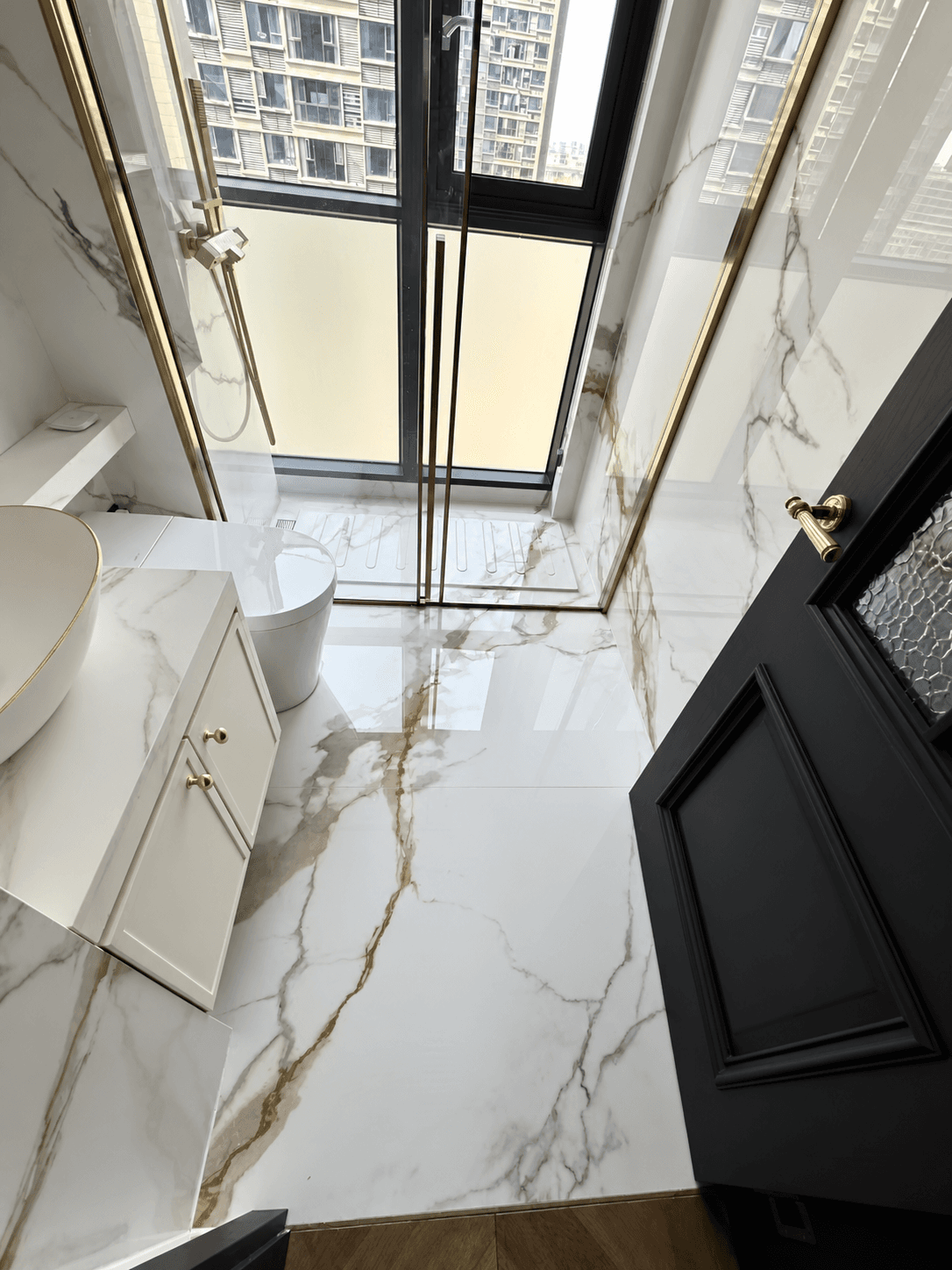 Completed Classique Comfort project, photograph 37